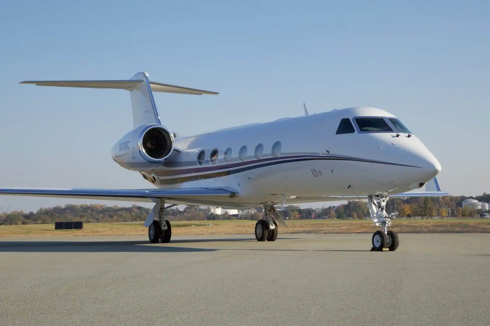 Midsize executive jet