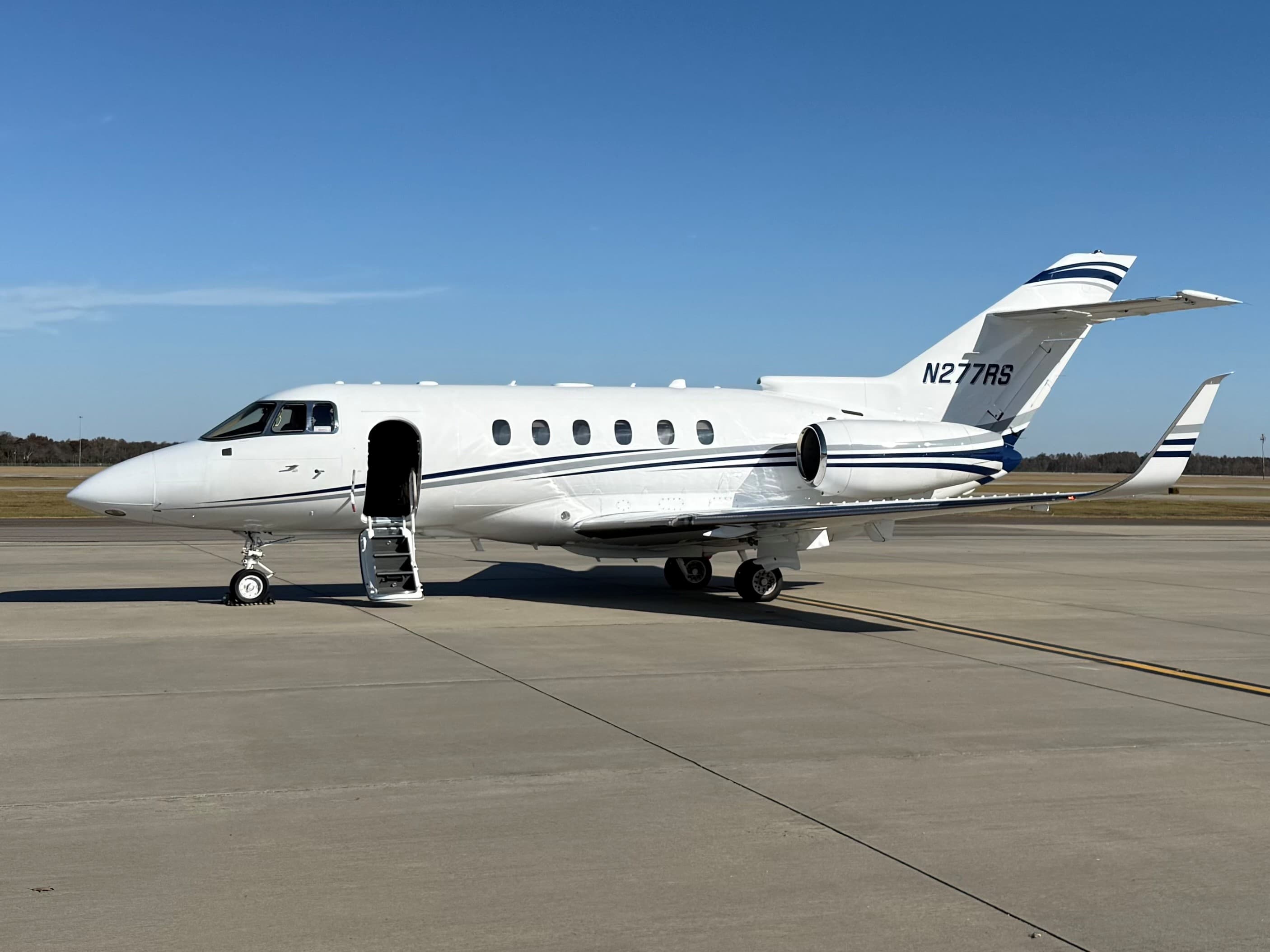 Modern light private